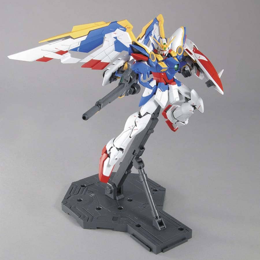 Gundam Model Kit: EW - Wing Gundam
