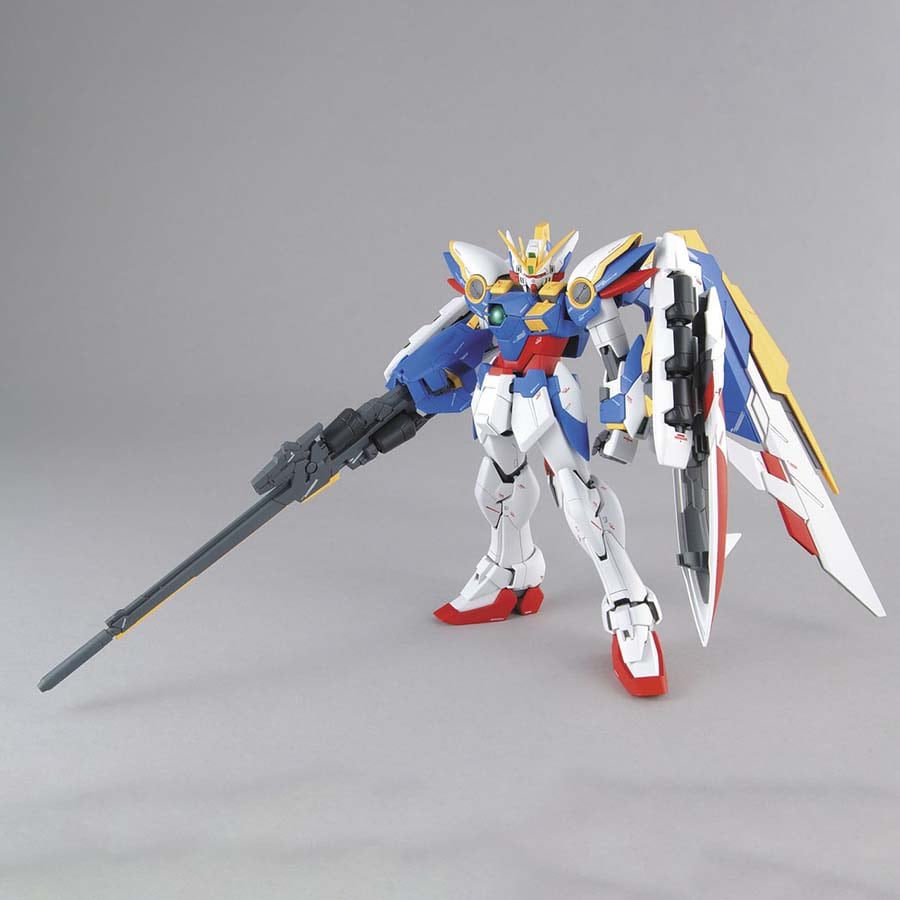 Gundam Model Kit: EW - Wing Gundam